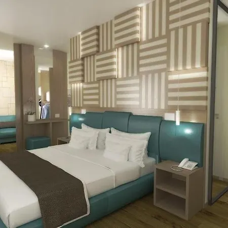 Colombo Hotel 4*