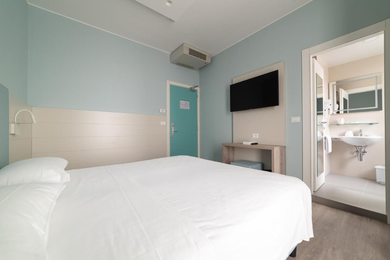 Colombo 4*