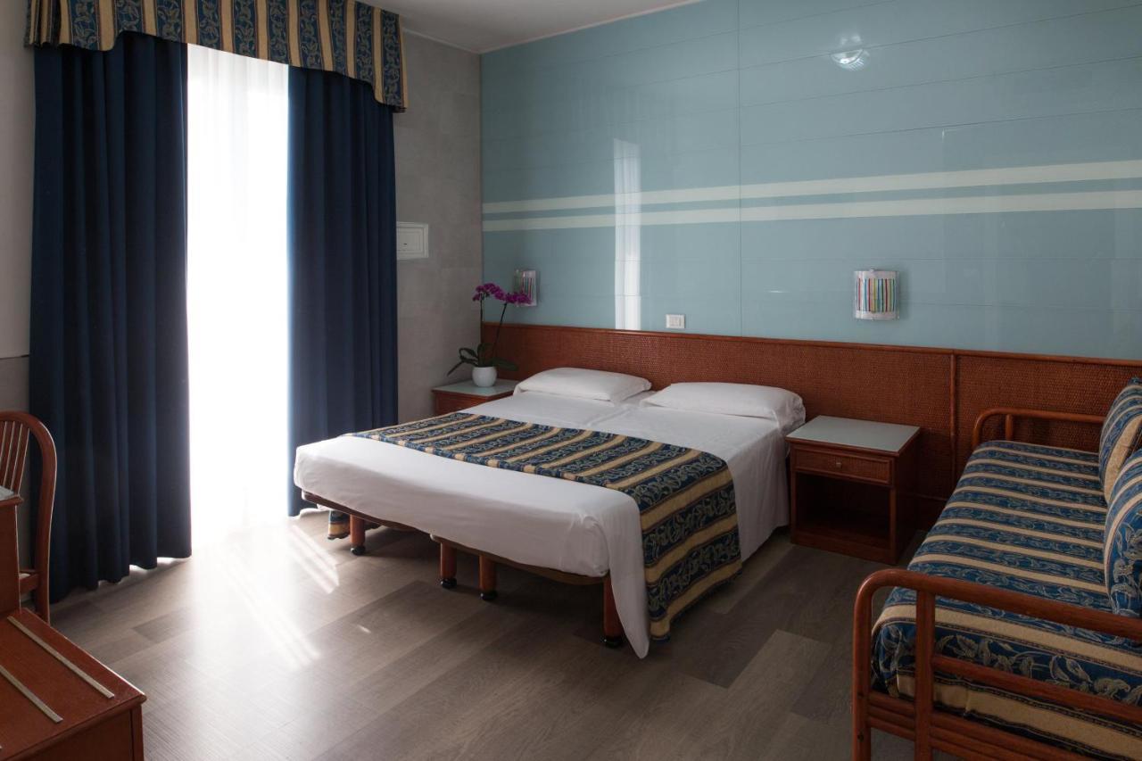 Hotel Colombo 4*