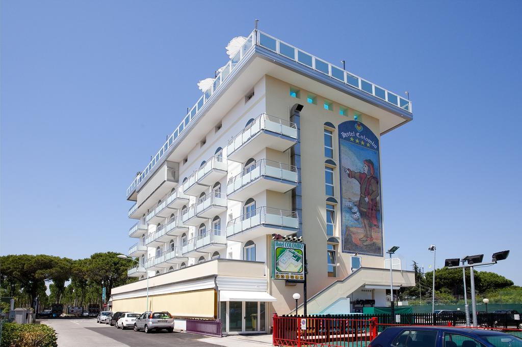 Colombo Hotel 4*